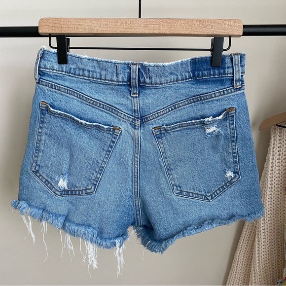 A&F The Mom Short High Rise Shorts - Picture 5 of 8